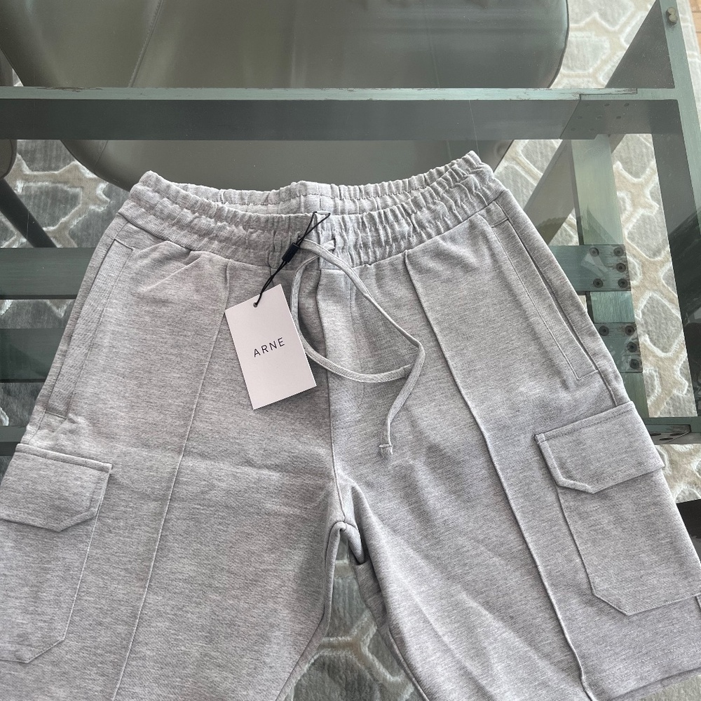 Arne interlock jersey cargo shorts NWT
